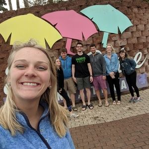 Meet your Posher, Samantha